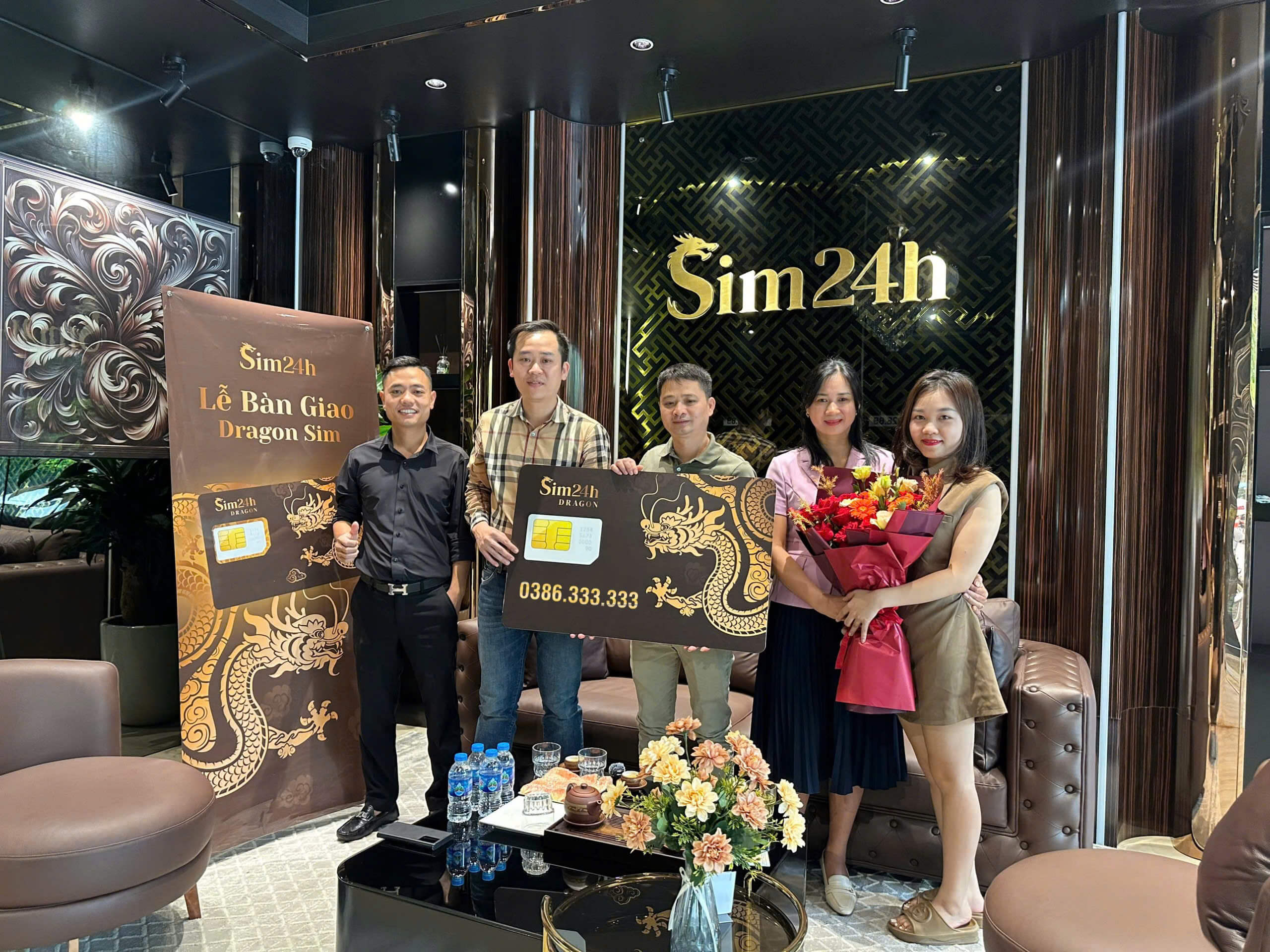 Anh trai mua SIM Lục quý 333.333 tặng Vợ nhân dịp 20/10